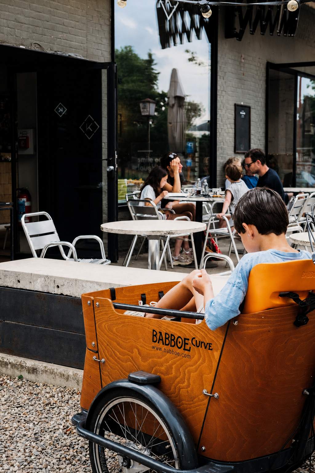 Terras vooraan bij K in Kanne